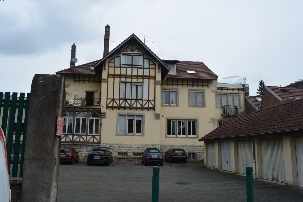 Appartement-Terrasse Parking Prive Meuble De Tourisme 4 Etoiles Belfort Esterno foto