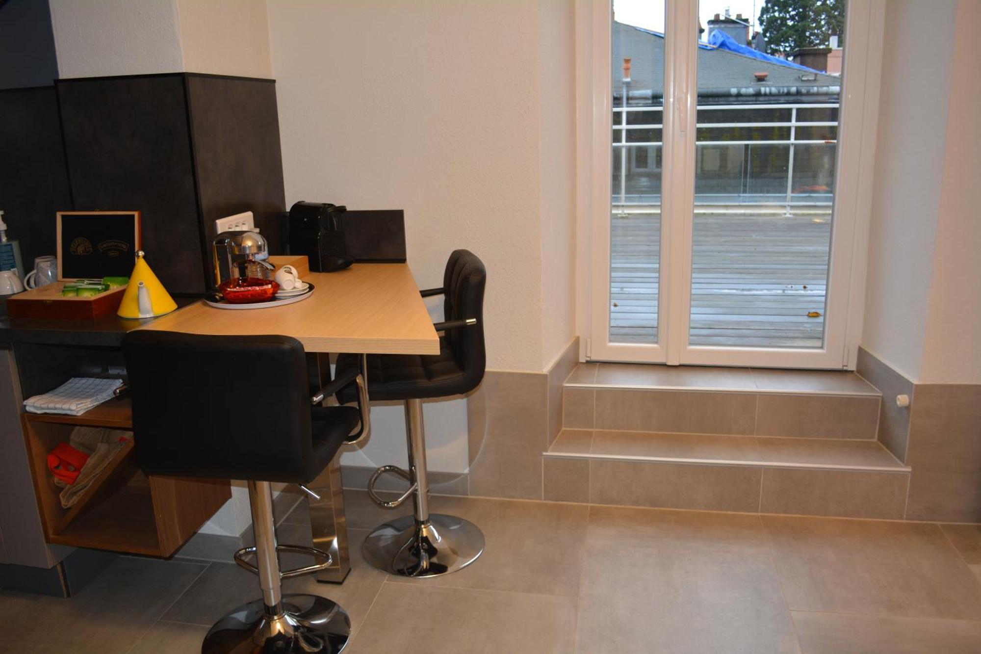 Appartement-Terrasse Parking Prive Meuble De Tourisme 4 Etoiles Belfort Esterno foto