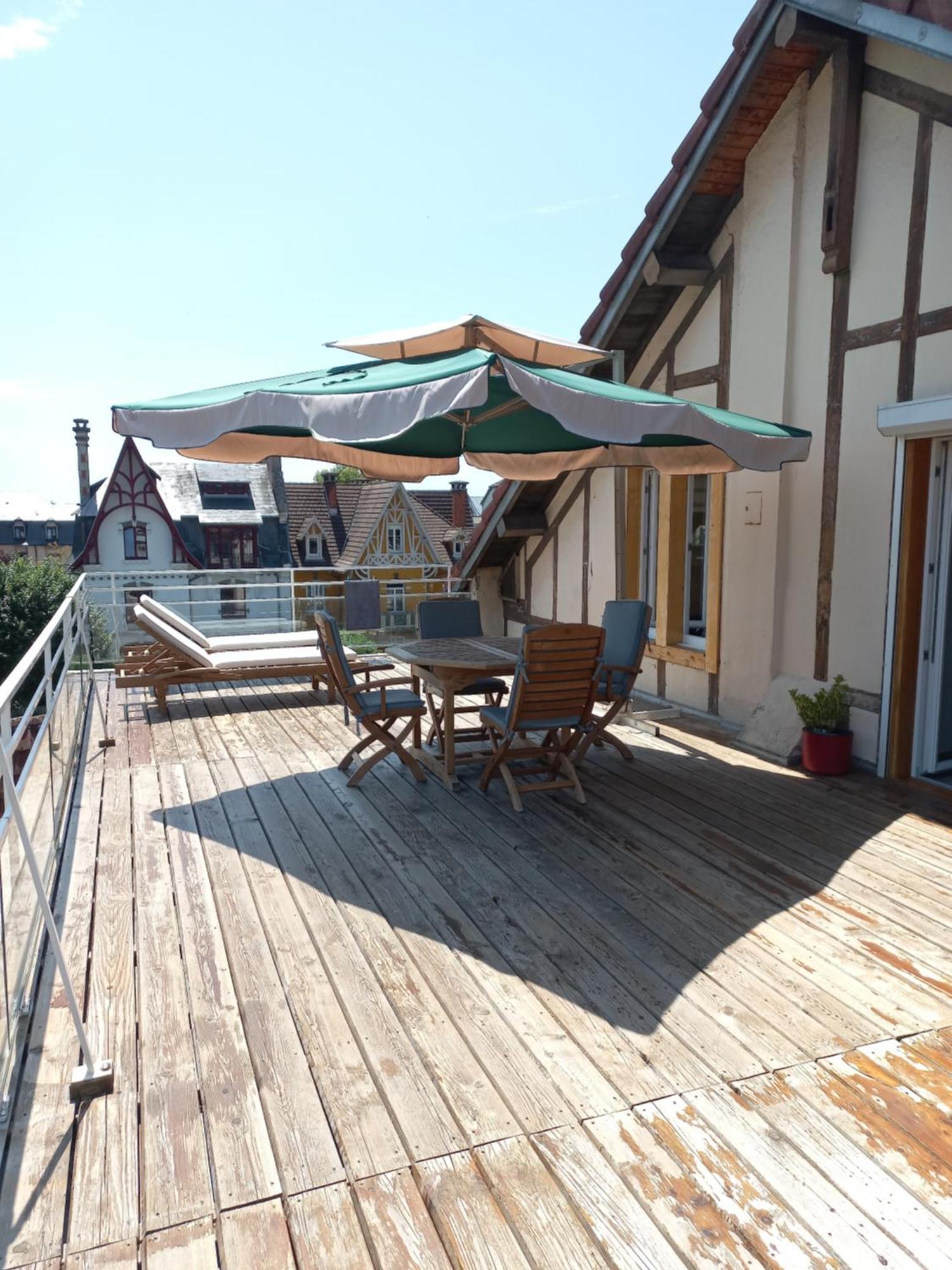 Appartement-Terrasse Parking Prive Meuble De Tourisme 4 Etoiles Belfort Esterno foto