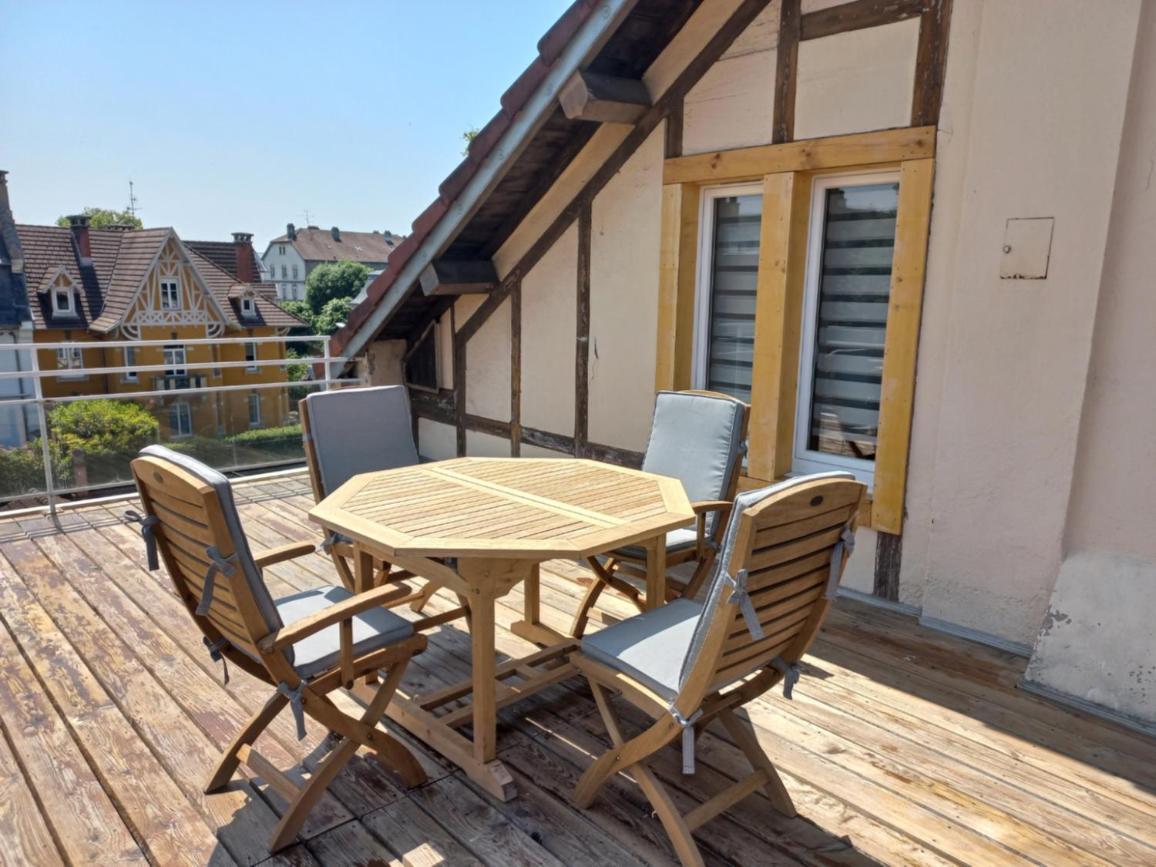 Appartement-Terrasse Parking Prive Meuble De Tourisme 4 Etoiles Belfort Esterno foto